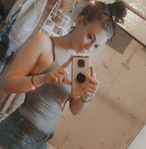 Meet your Posher, Kimberly